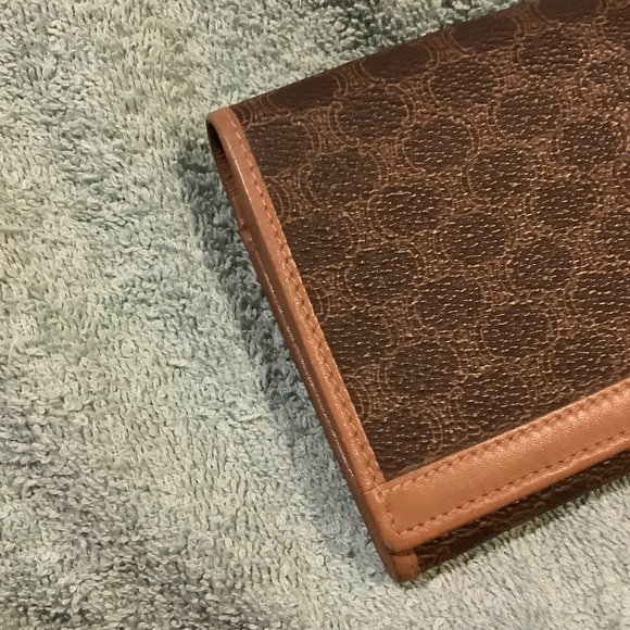 Authentic Celine Vintage Wallet - Picture 11 of 12